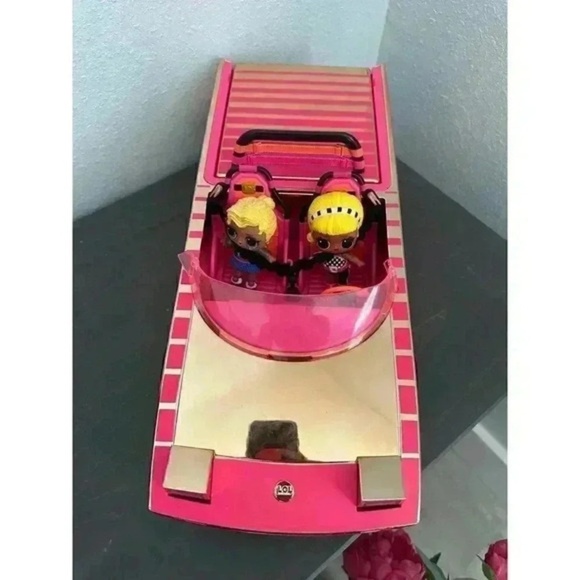 LOL Surprise Car-Pool Coup and exclusive doll - Picture 6 of 7
